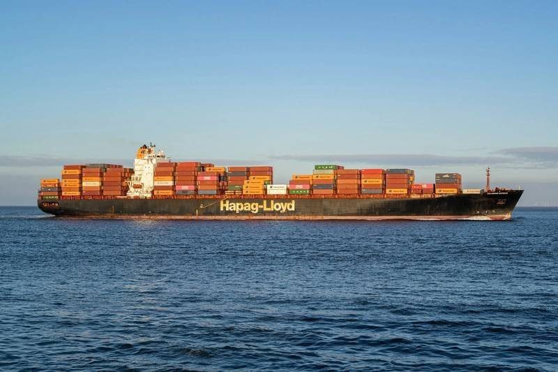 Hapag Lloyd Redirects Ships In The Red Sea Due To Safety Concerns