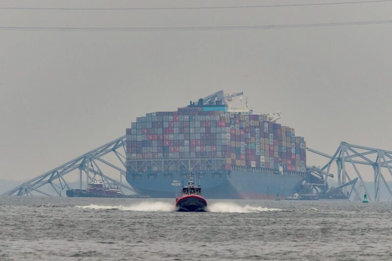 A U.S. Coast Guard patrol vessel travels along the Patapsco River, following the collapse of the Francis Scott Key Bridge in Baltimore, Maryland, U.S., March 28, 2024. REUTERS/Tom Brenner