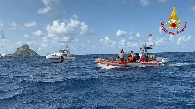 Four Bodies Recovered From Sunken Yacht In Sicily