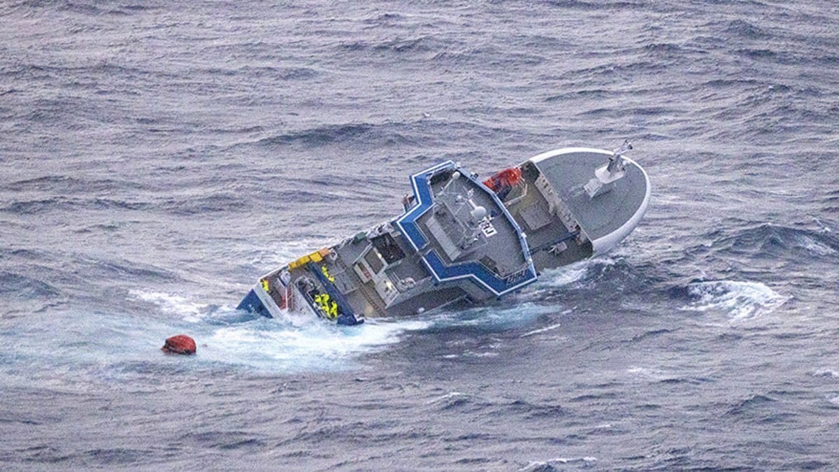 UK MAIB publishes safety bulletin on watertight integrity of fishing vessels