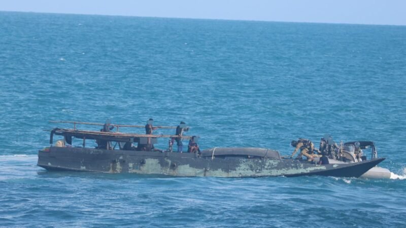 Australian Border Police interdict 14 illegal fishing vessels in five-day operation