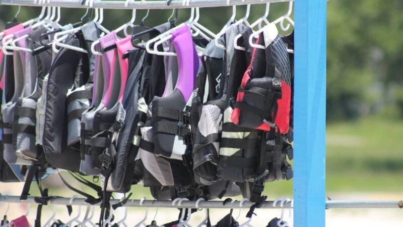 Maritime Safety Queensland is enforcing new lifejacket laws for safer boating