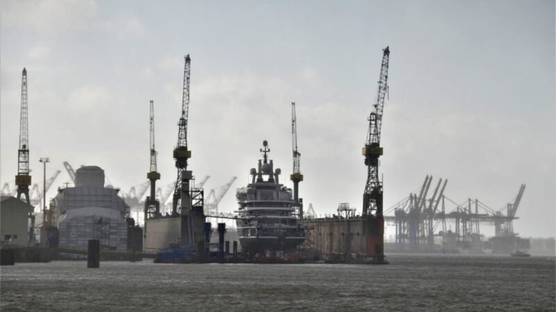 The investigation uncovers safety lapses in a Hunan ship refitting mishap that left four people dead