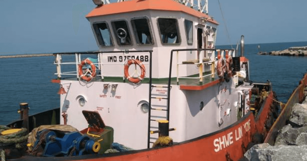 Indian coast guard and dri discover £ 33 crore hashish -oil smuggling at sea