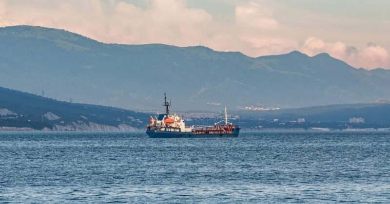 Tragic flame breaks out on tankers during the illegal fuel operation and calls for three lives