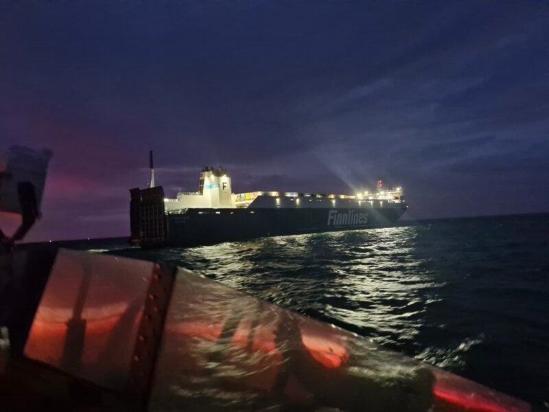 Finnwave cargo vessel adrift