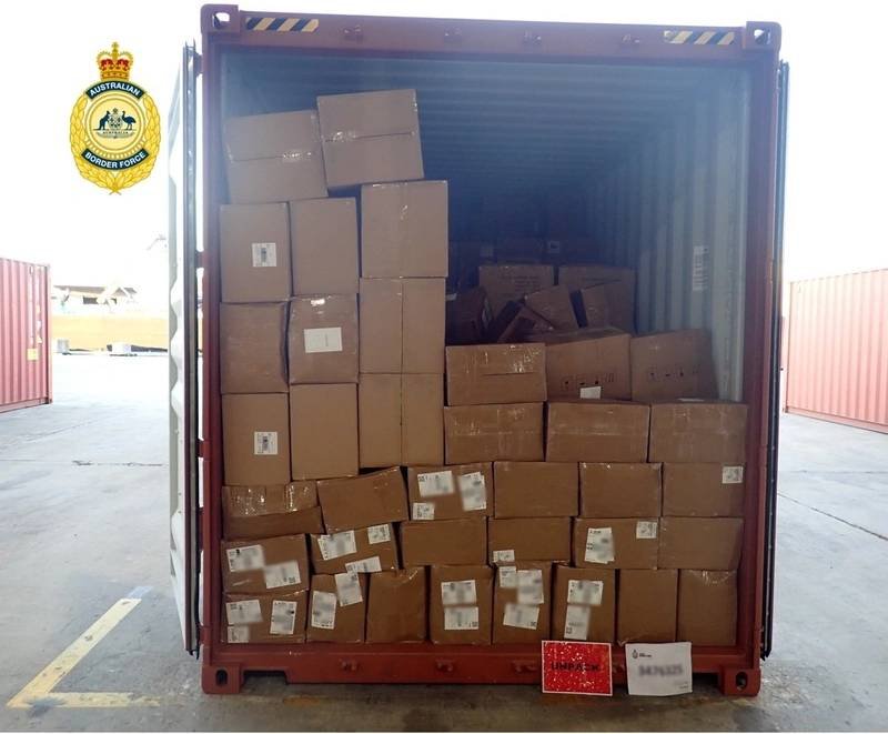 International Cooperation Uncovers Major Vape Smuggling