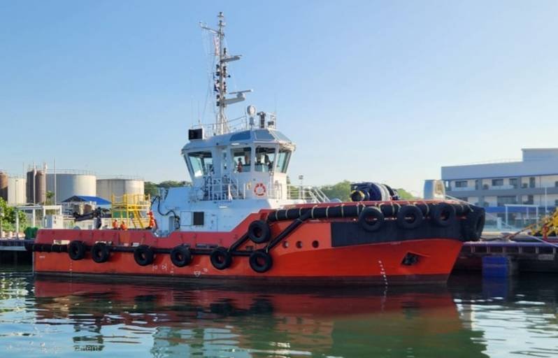 Singapore’S First Fully Electric Tug Commissioned Ahead