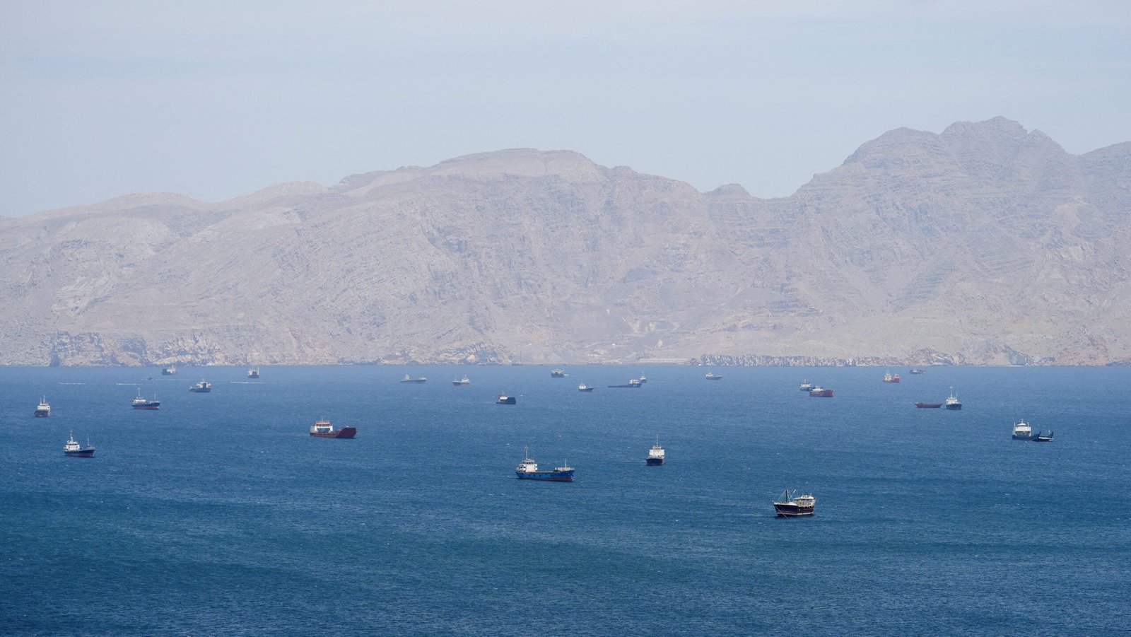 Shipowners Seek Details on Hormuz Deal Before Resuming Transits