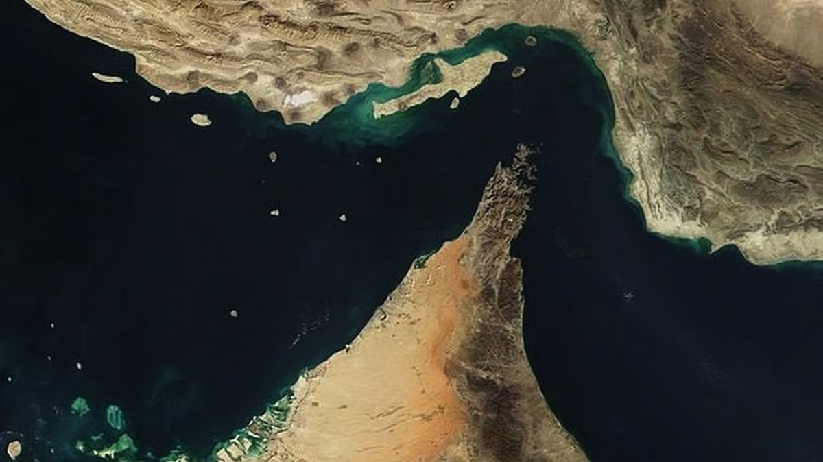 Strait of Hormuz commodity transits slump to lowest mark since May