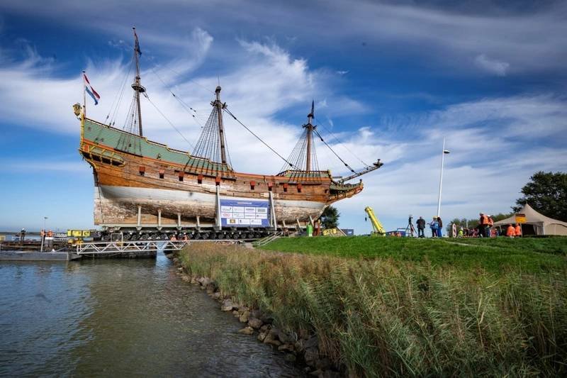 Batavia Vessel Transported Successfully To Lelystad
